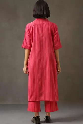 smart women striped regular cotton kurta with trousers