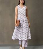 structured workwear women ethnic motifs printed regular cotton kurta with trousers