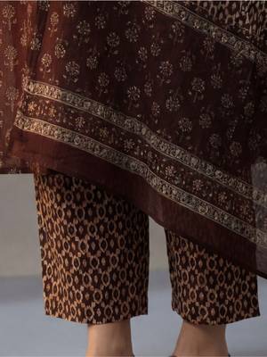 workwear women ethnic motifs printed regular thread work cotton kurta with trousers & with dupatta 5