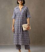 structured women floral printed regular cotton kurta with trousers