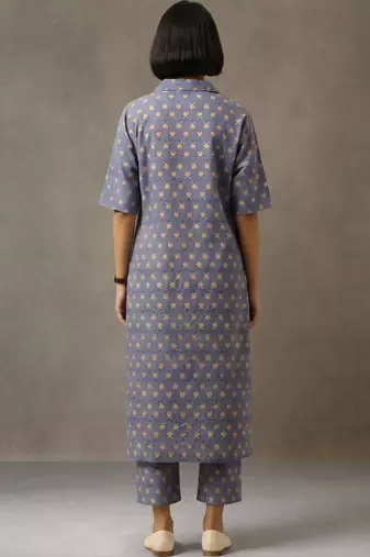 structured women floral printed regular cotton kurta with trousers