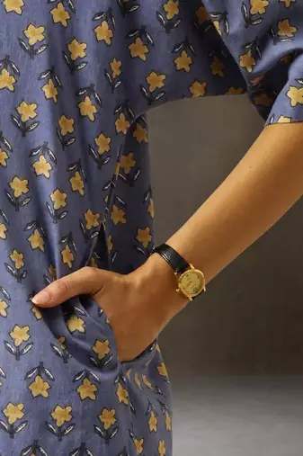 structured women floral printed regular cotton kurta with trousers