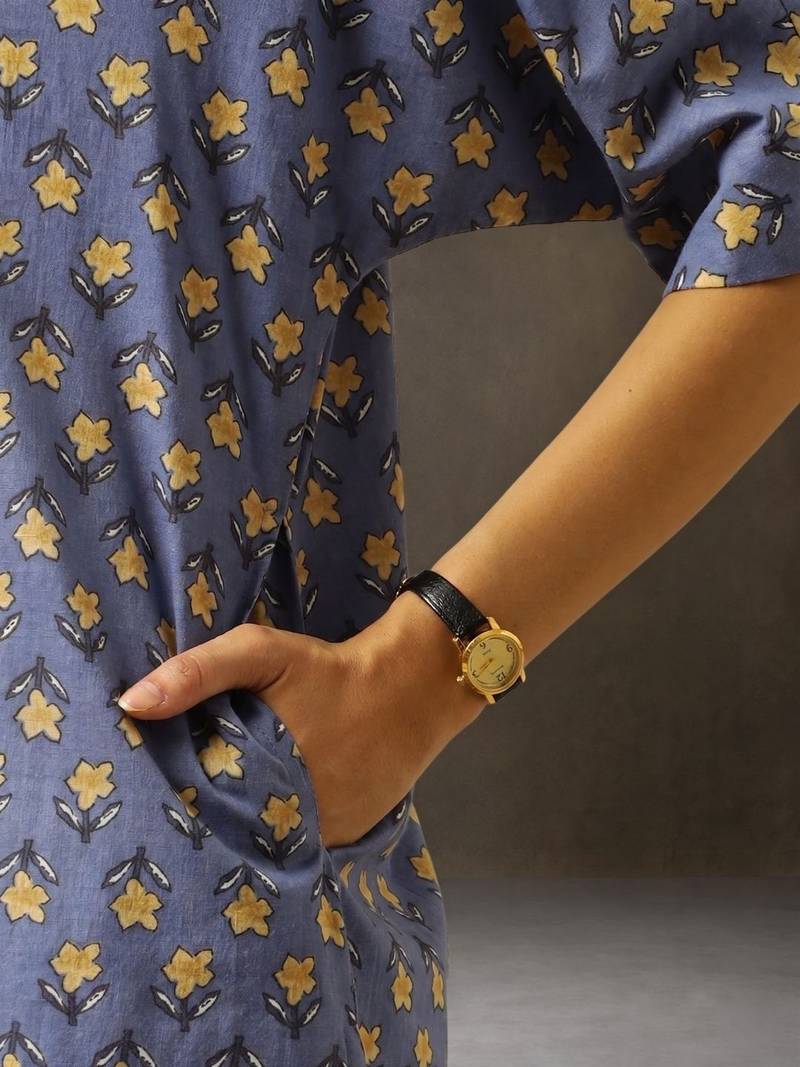 structured women floral printed regular cotton kurta with trousers