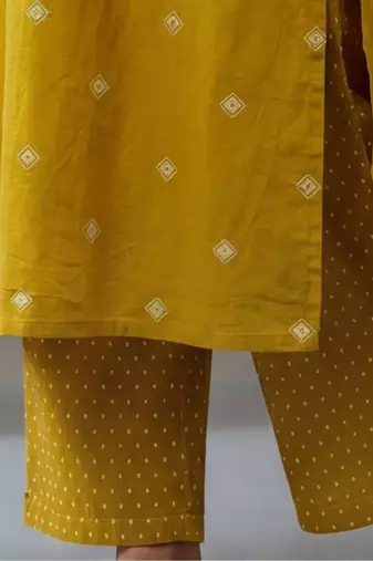 floral embroidered a-line cotton kurta & trousers sets