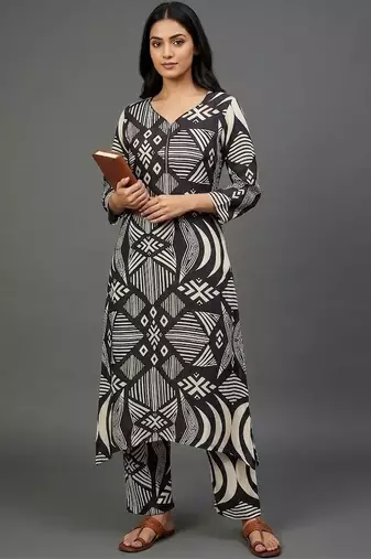 office-wear women printed regular kurta with trousers