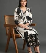 everyday classic women floral printed regular cotton kurta with palazzos