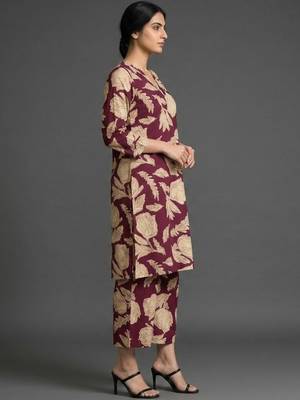 structured workwear women floral printed regular cotton kurta with trousers 2