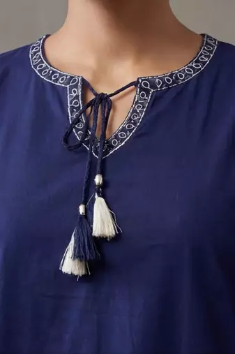floral embroidered straight cotton kurta & trousers sets