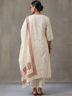 floral embroidered a-line cotton kurta & trousers sets 2