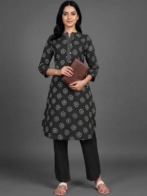 everyday classic women ethnic motifs printed regular kurta with trousers 1