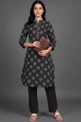 everyday classic women ethnic motifs printed regular kurta with trousers