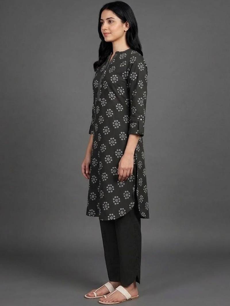 everyday classic women ethnic motifs printed regular kurta with trousers