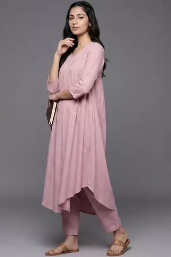 smart women empire silk crepe kurta with trousers