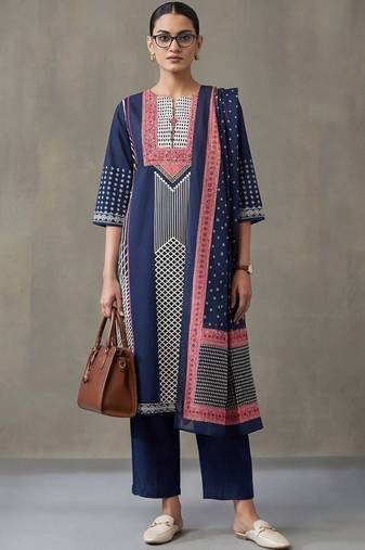 floral embroidered straight cotton kurta & trousers sets
