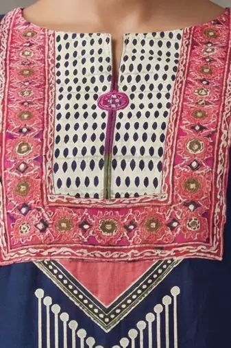 floral embroidered straight cotton kurta & trousers sets