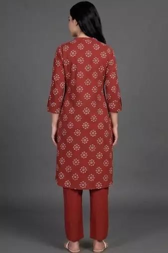 contemporary formal women ethnic motifs printed regular kurta with trousers