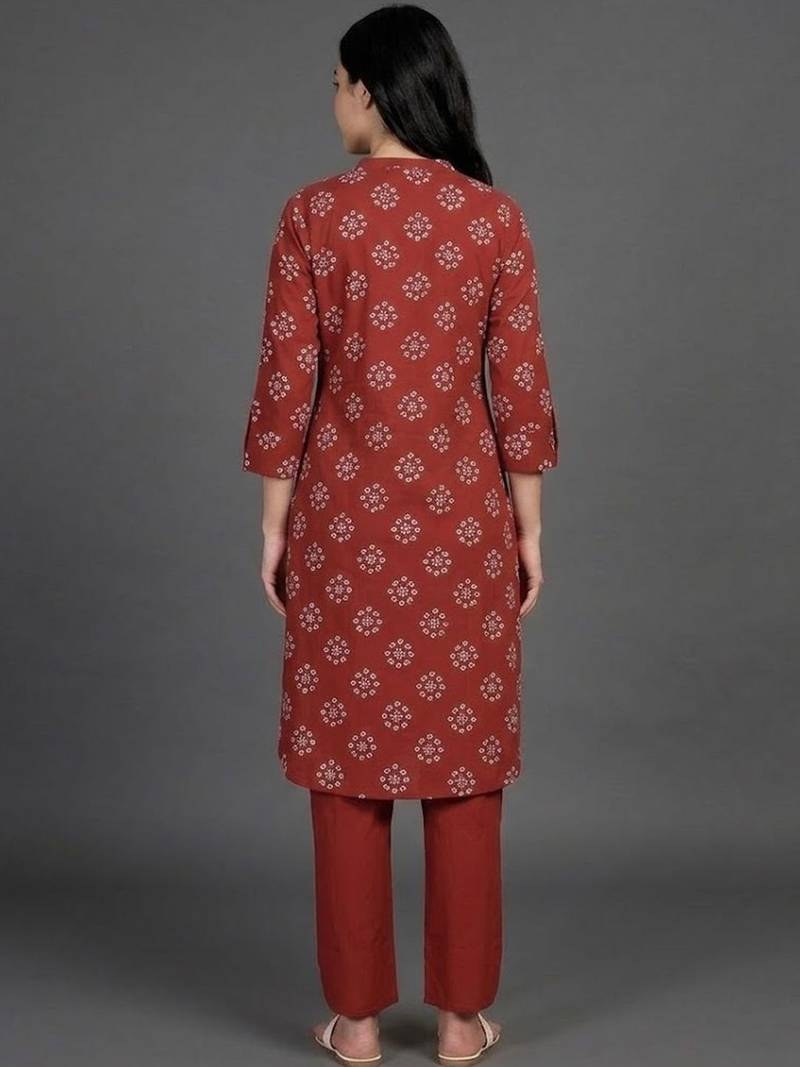 contemporary formal women ethnic motifs printed regular kurta with trousers