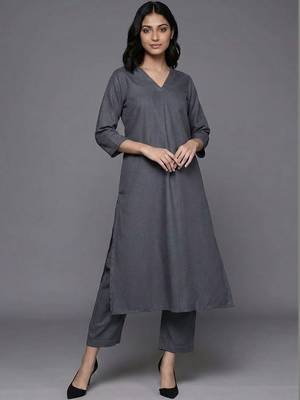 formal women regular kurta with trousers 4