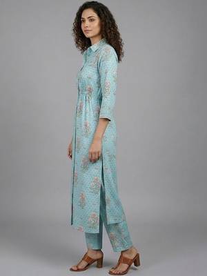 smart women floral printed regular kurta with trousers 2