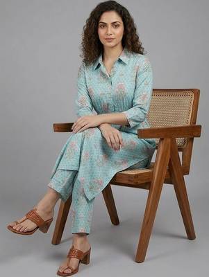 smart women floral printed regular kurta with trousers 4