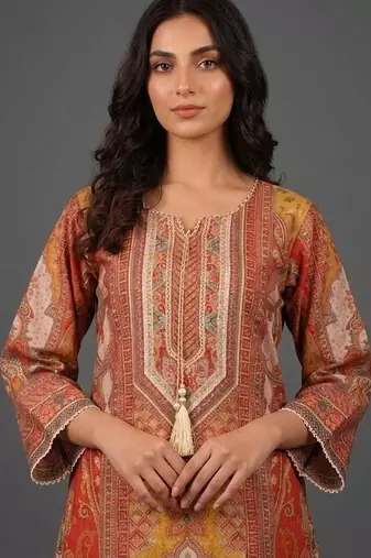 tailored women ethnic motifs printed regular chanderi silk kurta with trousers