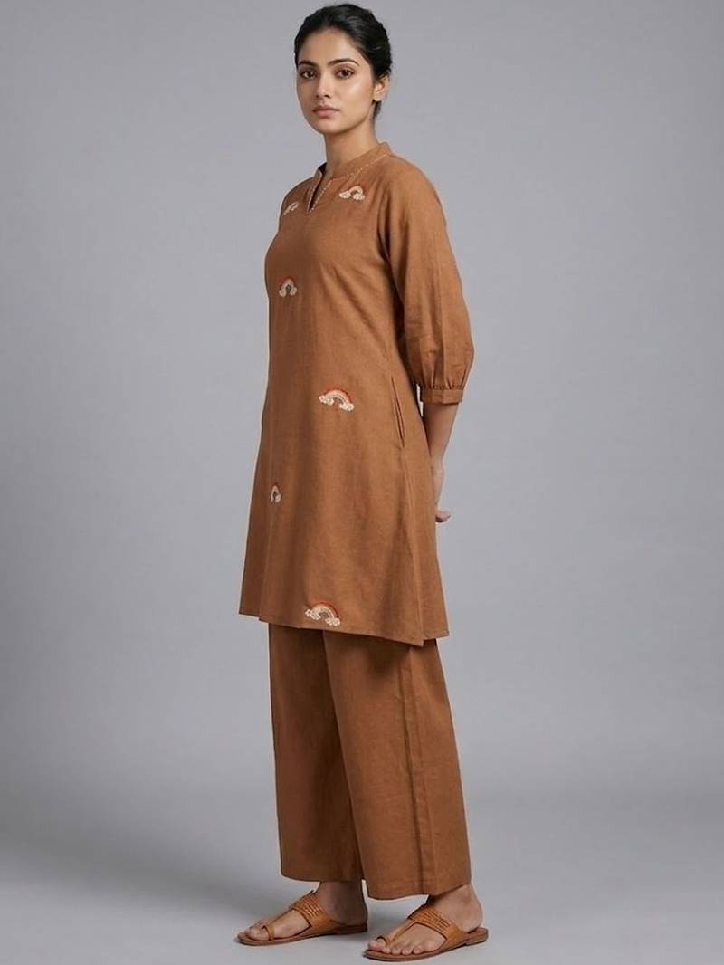 smart women ethnic motifs embroidered regular thread work kurta with palazzos