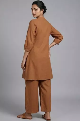 smart women ethnic motifs embroidered regular thread work kurta with palazzos