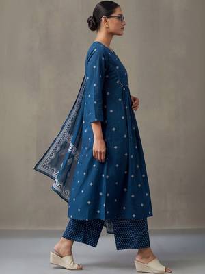 floral embroidered a-line cotton kurta & trousers sets 4