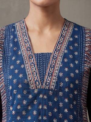 floral printed a-line cotton kurta & trousers sets 6