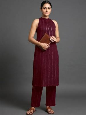 contemporary formal women striped regular silk crepe kurta with trousers 1