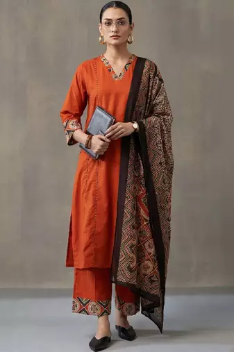 floral printed a-line cotton kurta & trousers sets