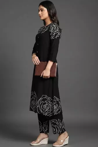 smart women floral printed regular cotton kurta with palazzos
