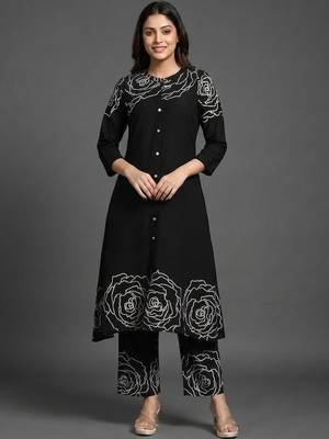smart women floral printed regular cotton kurta with palazzos 4