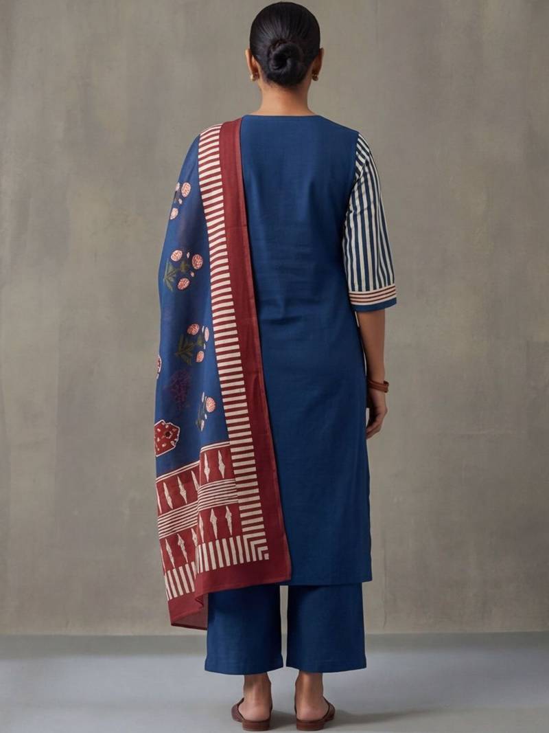 floral embroidered straight cotton kurta & trousers sets