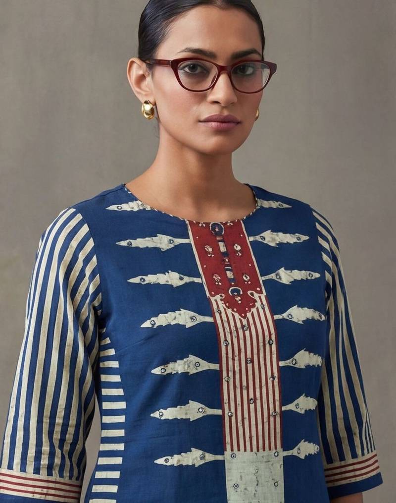 floral embroidered straight cotton kurta & trousers sets