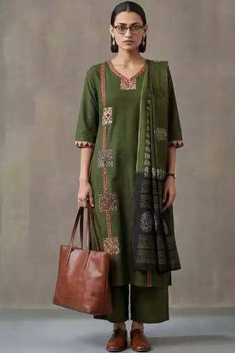 floral printed straight cotton kurta & trousers sets