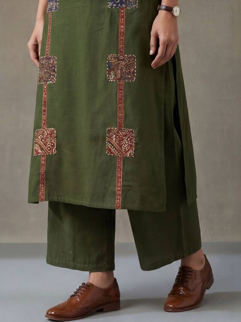 floral printed straight cotton kurta & trousers sets