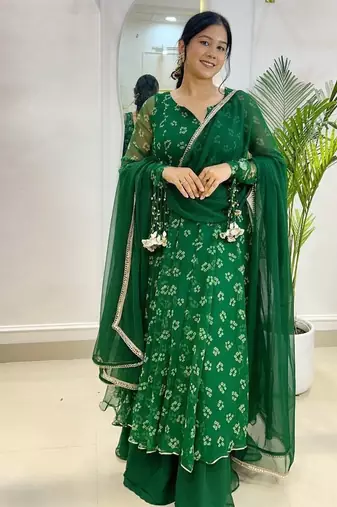 Emerald bandhej suit with umbrella flare plazzo