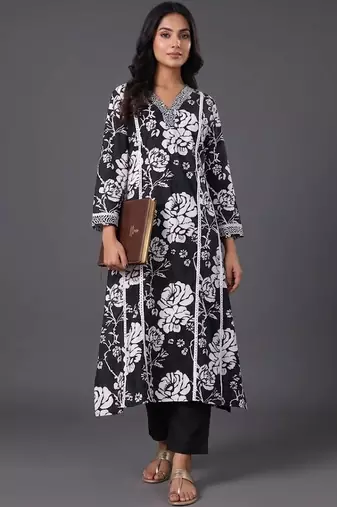 formal women floral printed panelled cotton kurta with trousers