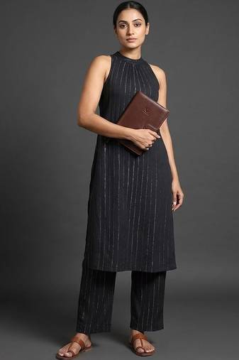 smart women striped regular silk crepe kurta with trousers