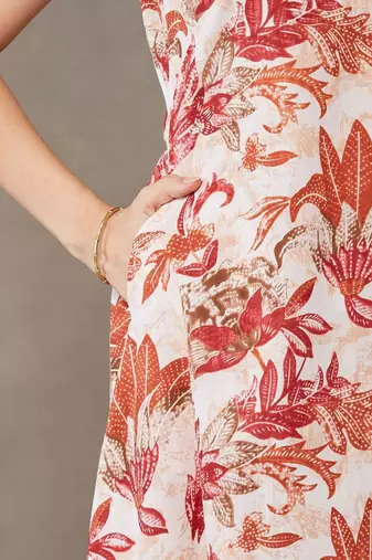 smart women ethnic motifs printed regular cotton kurta with harem pants