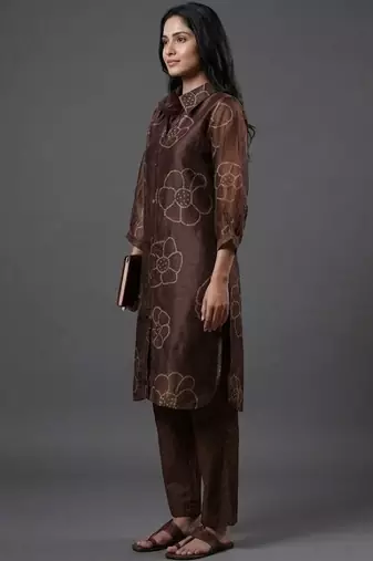 tailored women floral printed regular chanderi silk kurta with trousers