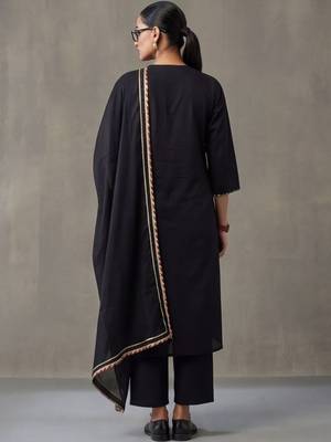 floral embroidered a-line cotton kurta & trousers sets 2