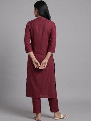 structured workwear women regular kurta with trousers 3