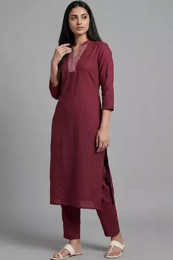 structured workwear women regular kurta with trousers