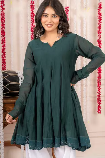 Emerald green crinkled peplum kurta set