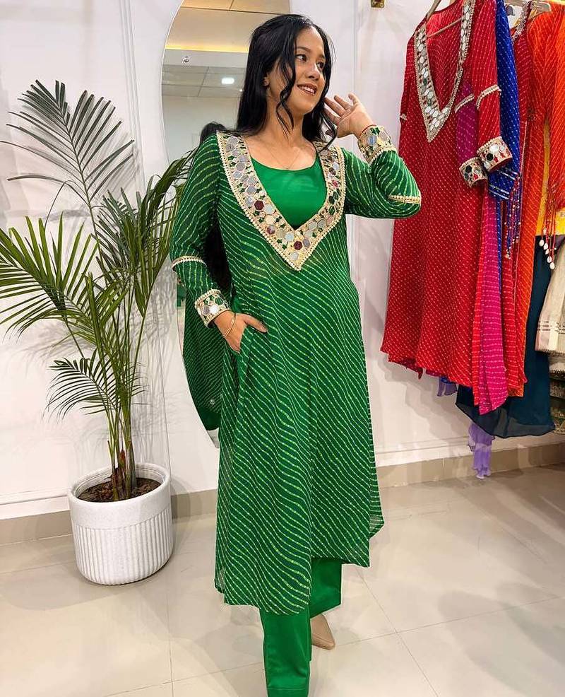 Emerald lehariya co-ord set