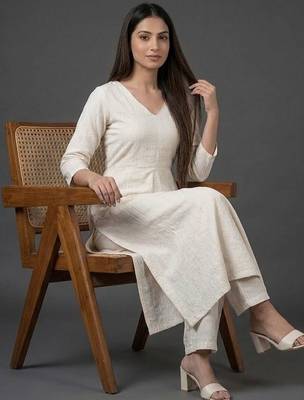 formal women regular kurta with trousers 5