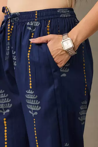 office-wear women ethnic motifs printed regular cotton kurta with trousers & with dupatta