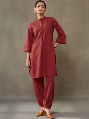 formal women regular thread work cotton kurta with harem pants 3